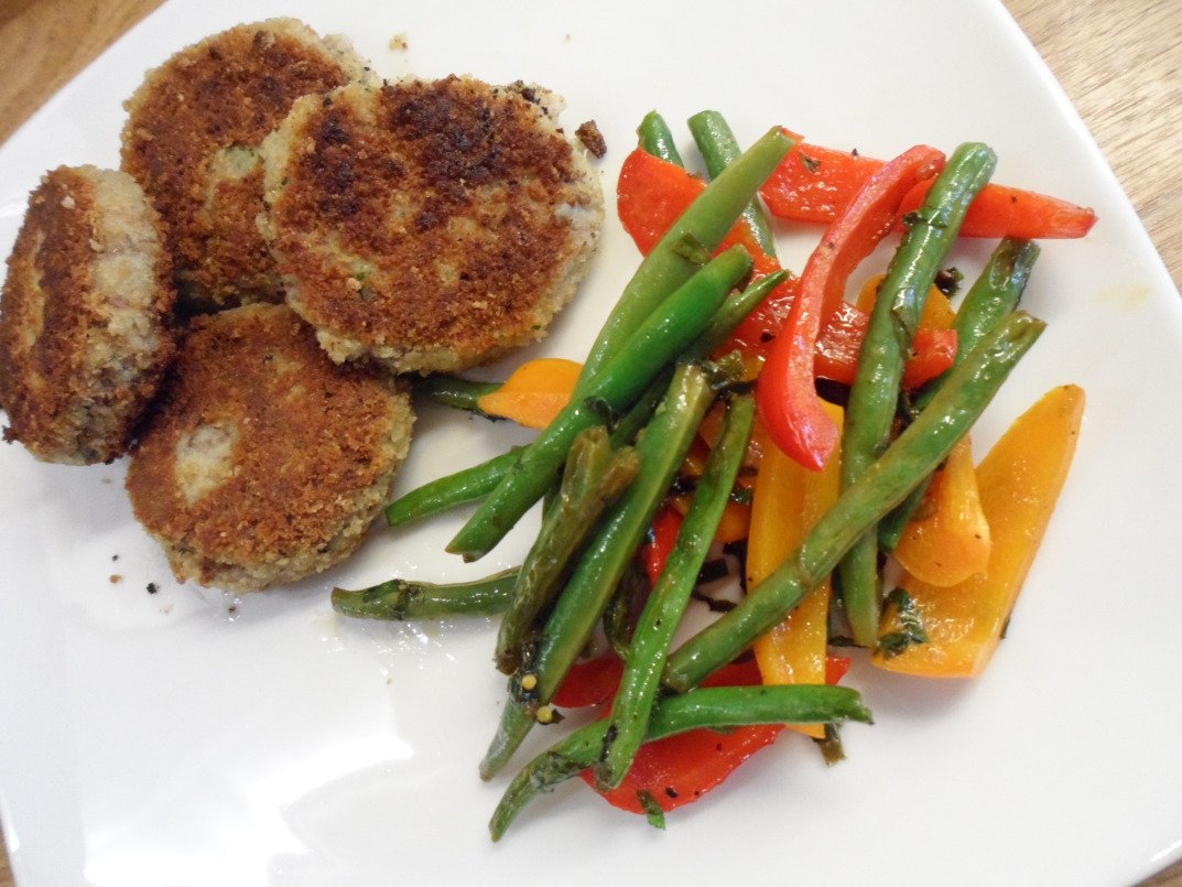 Neurogastro Dietitian (@leemartinrd) on Twitter photo #LowFODMAP Beef Rissoles It's an Italian classic! (we think) rmdietetic.com/2013/06/07/low… via <a href="/rmdietetics/">R&MDietetic</a> #IBS #LowFODMAP Beef Rissoles It's an Italian classic! (we think) rmdietetic.com/2013/06/07/low… via <a href="/rmdietetics/">R&MDietetic</a> #IBS