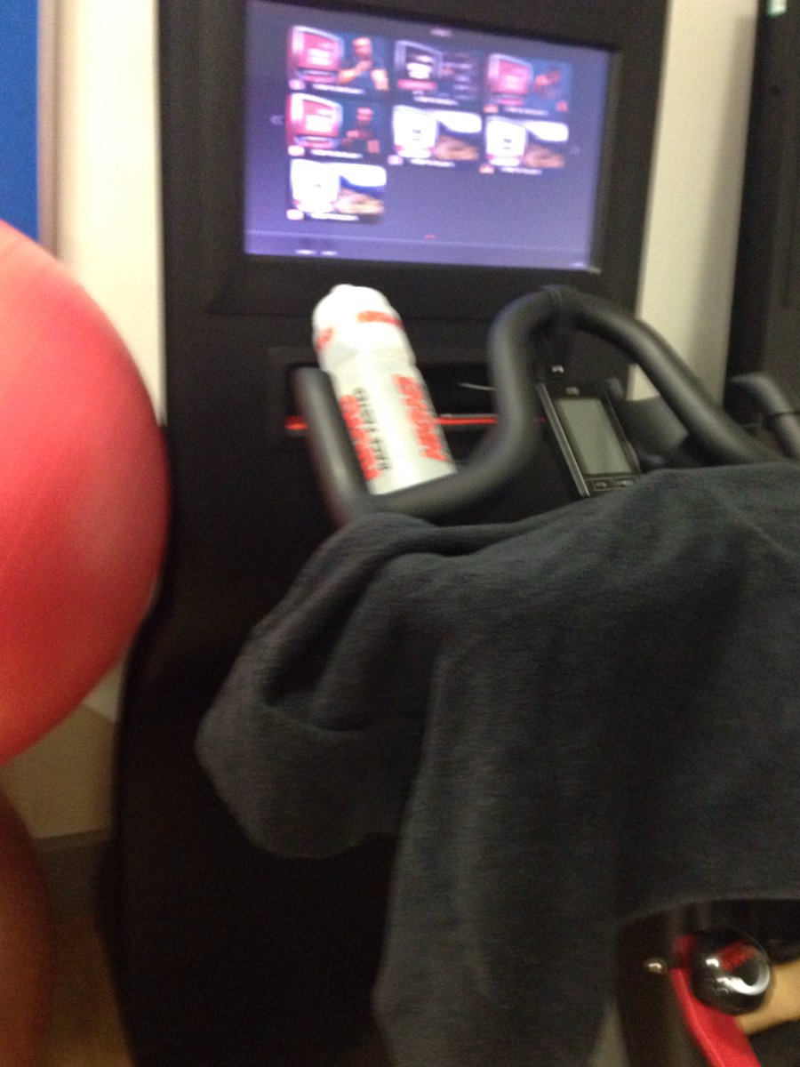 SteveDurrant10's tweet photo. Great session this morning #Spin #6AMGym #TimeToLoseWeight https://t.co/8wdipm4dod