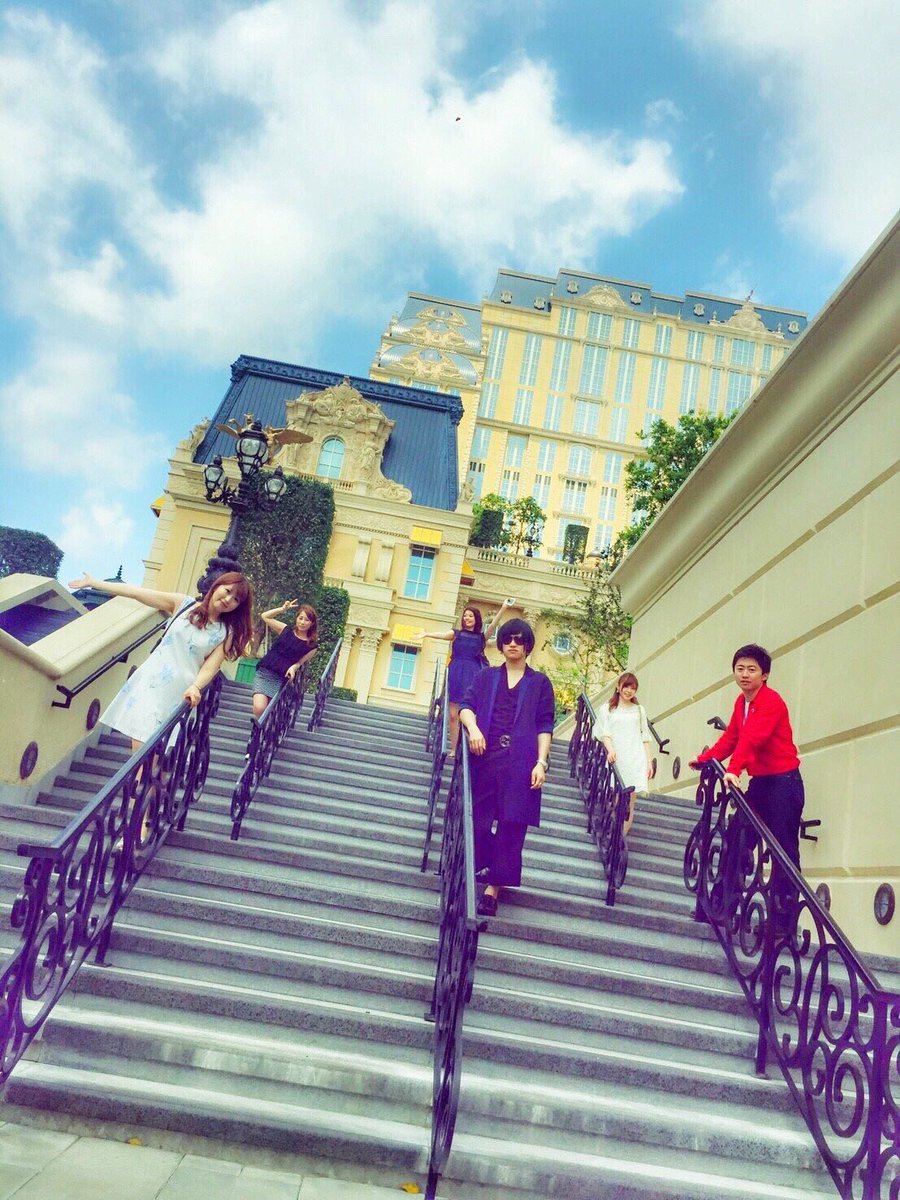 na051001's tweet photo. 大人の修学旅行 in MACAU🇲🇴✈️💫

ど平日に300人が日本からマカオへ🌈

お金も時間もあって本当に幸せ💕 https://t.co/8BuoCuCRGG
