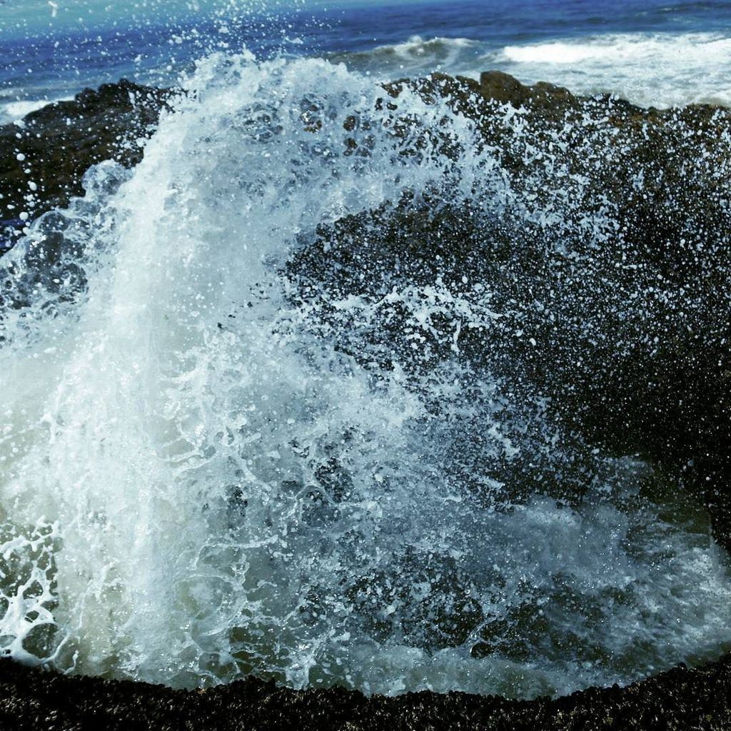 curiouswritr's tweet photo. Thor's Well

#oregon #roadtrip #adventures #travelgram #naturegram #naturehippys #coast #pnw https://t.co/b7sFuGWEVo https://t.co/cH3SDIyiG6