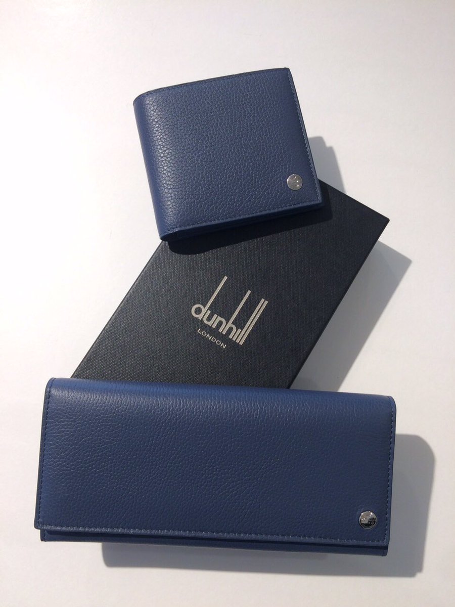 ブランドショップ エイレベル宮崎 בטוויטר Dunhill ボストン シリーズ の お財布 長財布 と 2つ折り財布 厚さが薄めになっているので ズボンのポケットやスーツの胸ポケットに かさばらないデザインになっています ダンヒル ブルー スーツ 紳士 ギフト