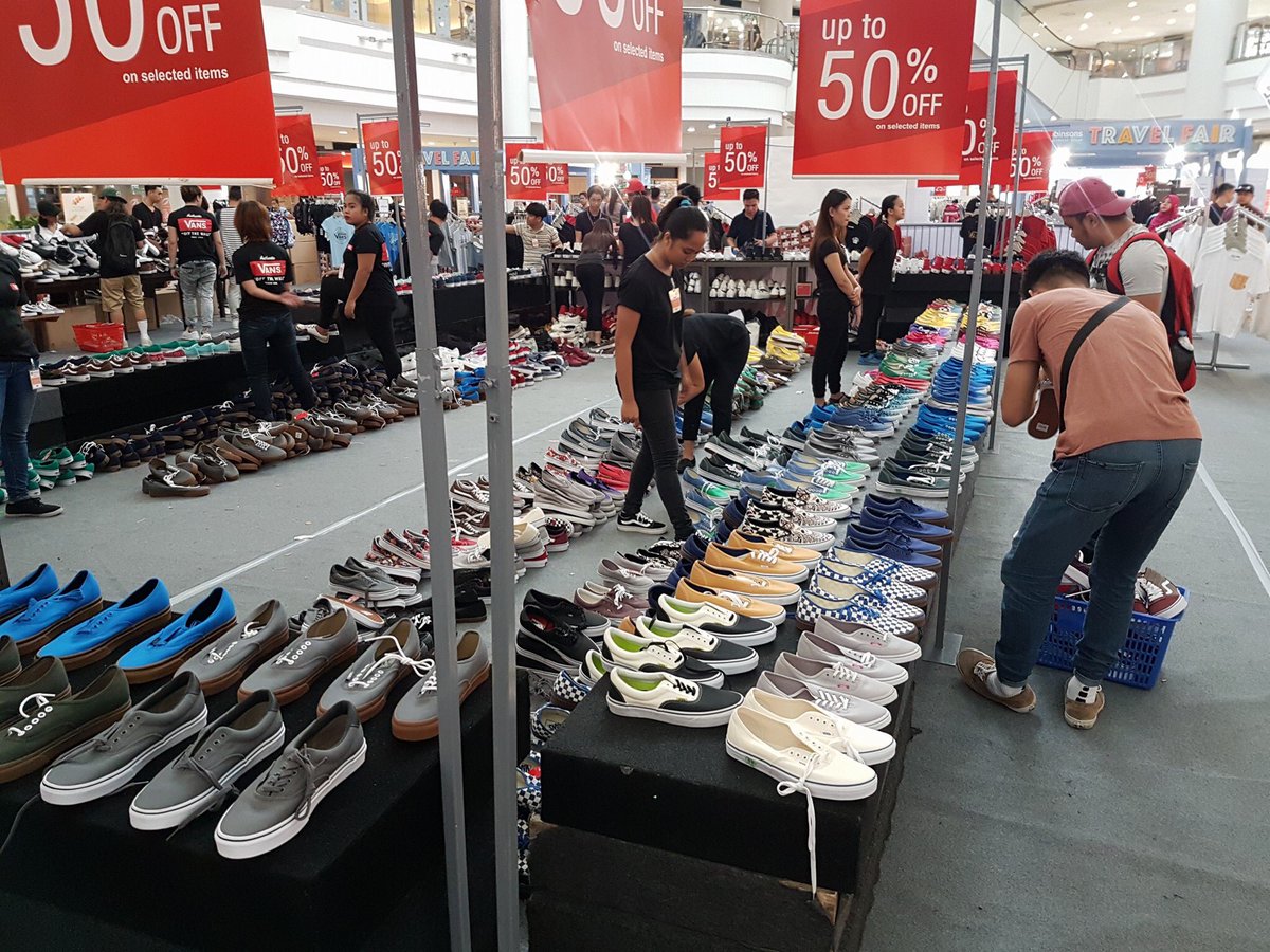 vans store metro manila