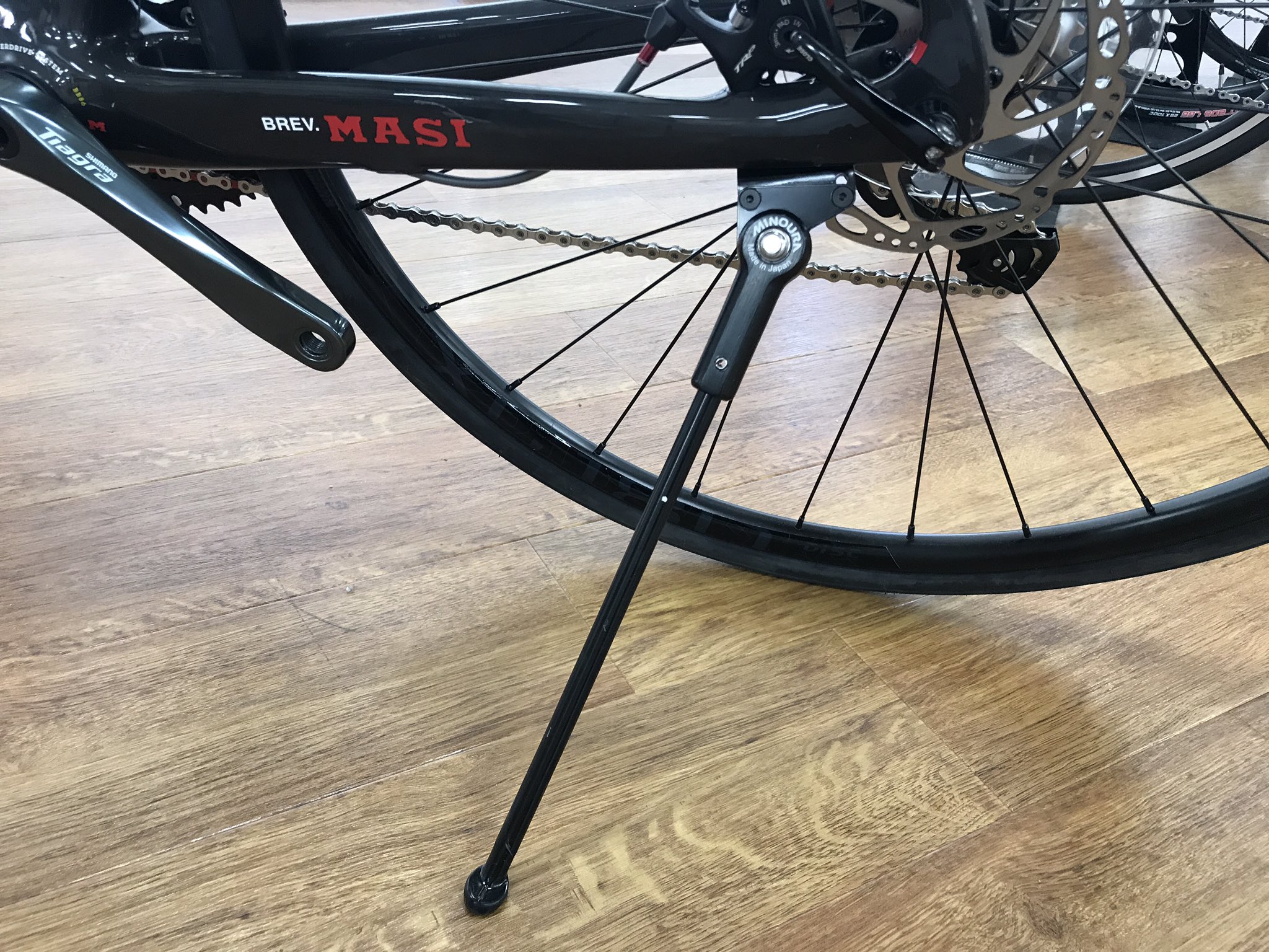自転車 ディスク ブレーキ スタンド