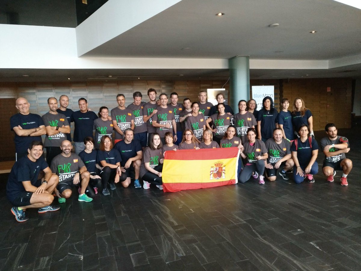 carmenmanchen's tweet photo. #startswithme ..preparados para la construcción @SageSpain @sagefoundation a favor de @APRAMP https://t.co/alNVdIjusz