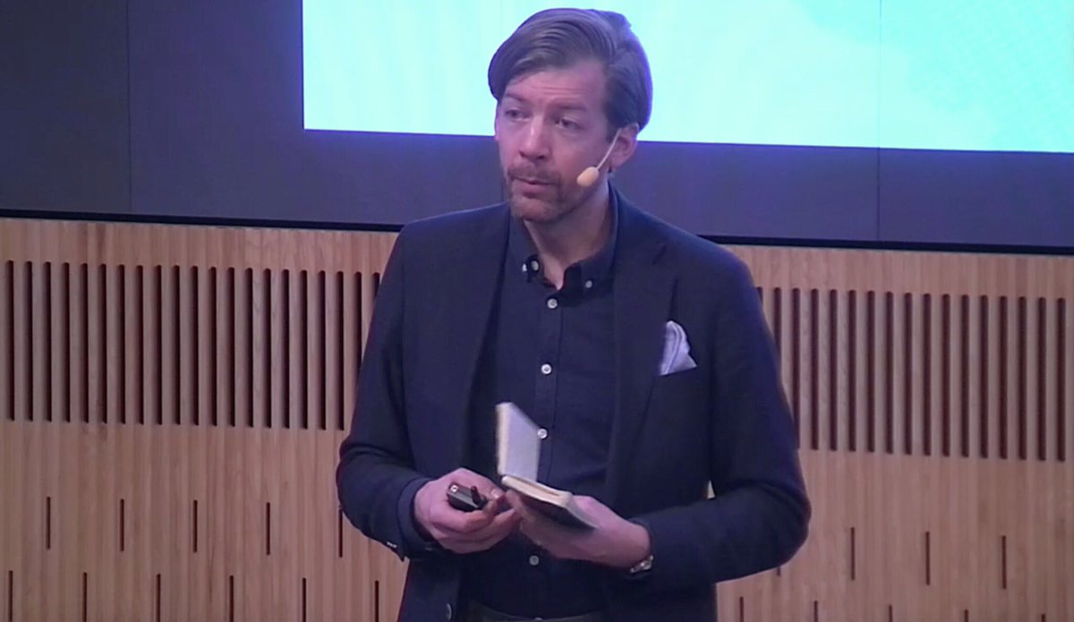 TheFlokiEffect's tweet photo. Stolt som en tupp att vår VD @Ringertz är en av få män på @IVA1919 sem. för ett jämställt näringsliv! 🌟 #iamnetlight #competencehasnogender https://t.co/aMtEerQNSc