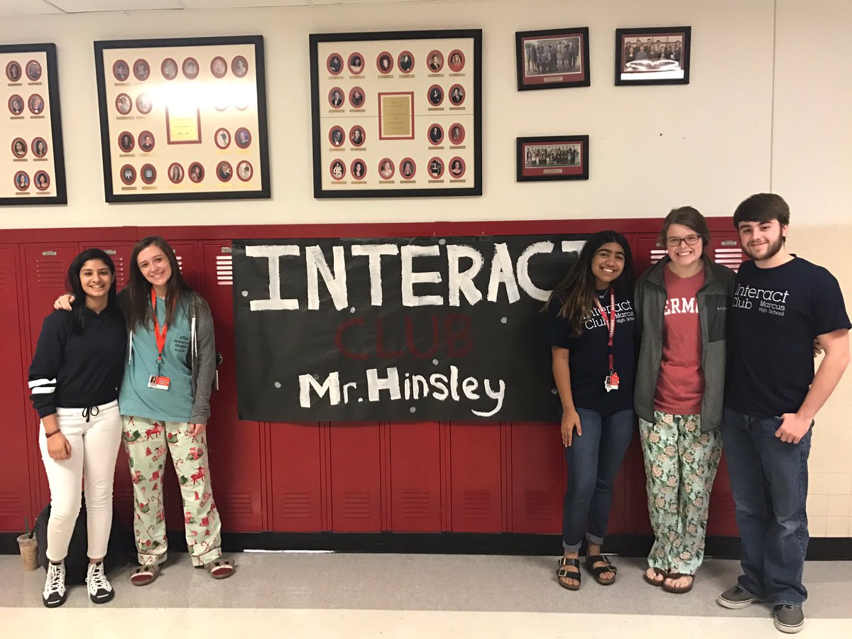 InteractMarcus's tweet image. Great first meeting this morning Interactors! If you missed this morning you can still come after school in room A208 at 3:35!