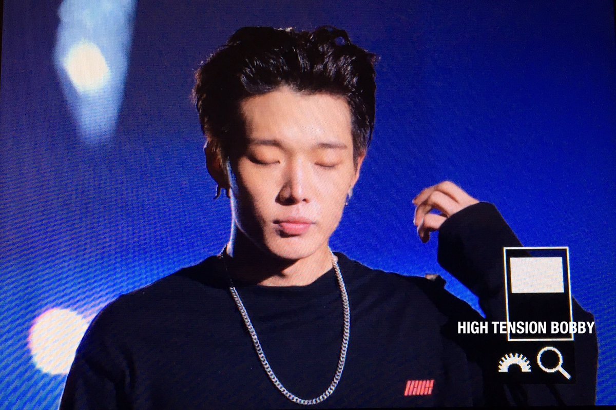 ht951221's tweet photo. 171004 😌🎶 #바비 #bobby https://t.co/kvkuOIDeR3