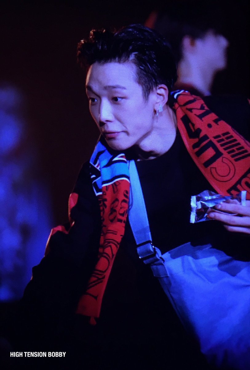 ht951221's tweet photo. 171004 오늘의 간식 타임ㅋㅋㅋㅋㅋㅋ 🍪🍘 #바비 #bobby https://t.co/B8bfO1WzfM