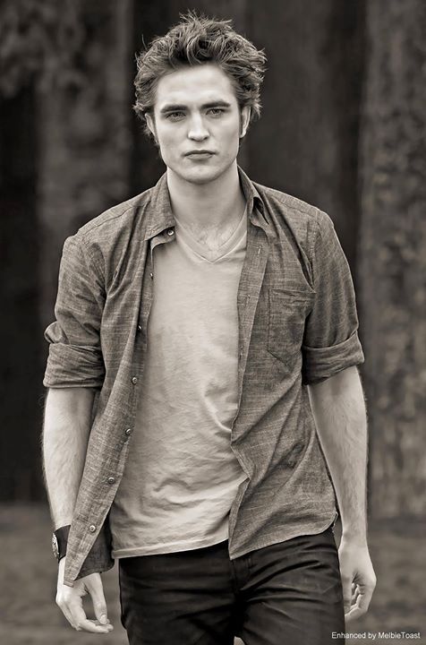 -Looks around the TL-