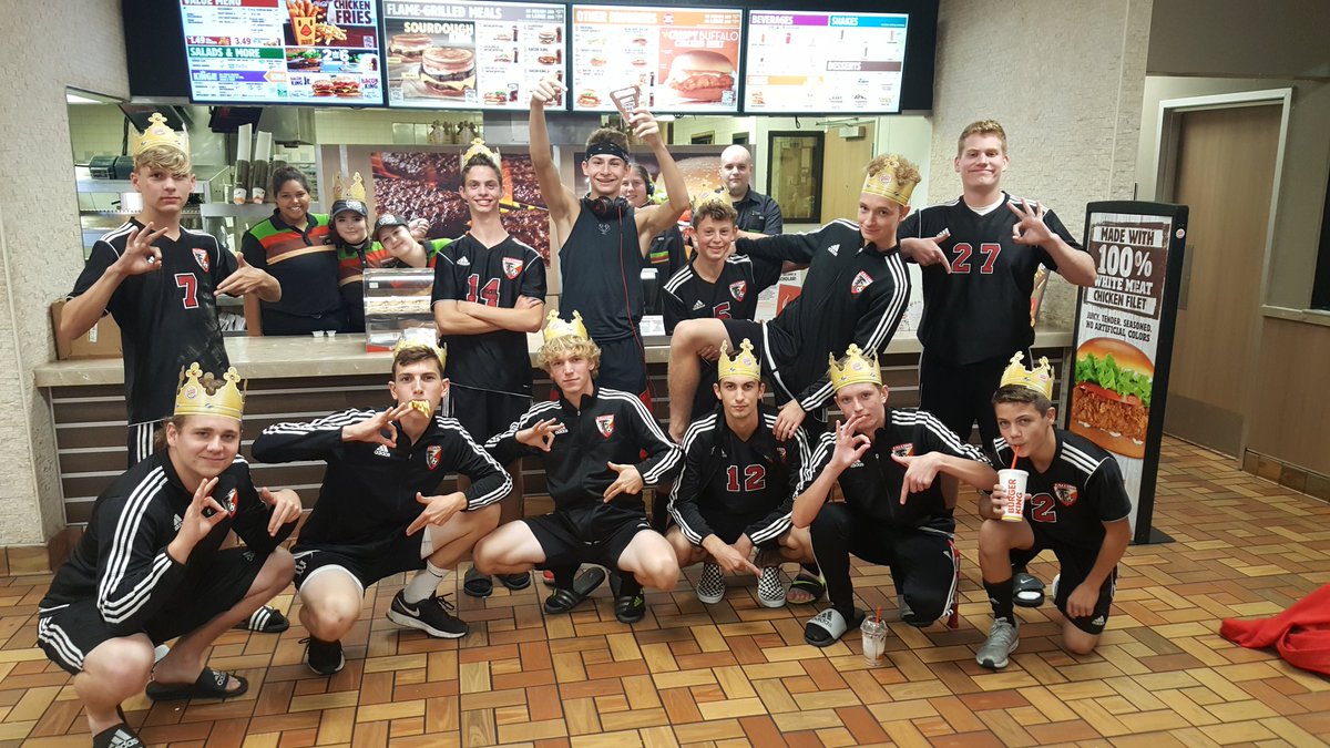 Momma_Smock's tweet photo. JEFFERSON FUTBOL ROYALTY ft.  the @BurgerKing staff. S/O to the Champion, OH staff for accommodating our victory  dinner. #JeffersonSoccer https://t.co/PrjuFj4zIR