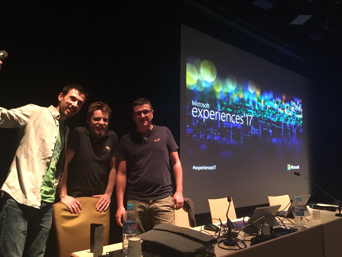 gregory_royer's tweet photo. #experiences2017 avec @guiChervet, @dibsimon &amp; @benjiiim https://t.co/mi8BXwIji7