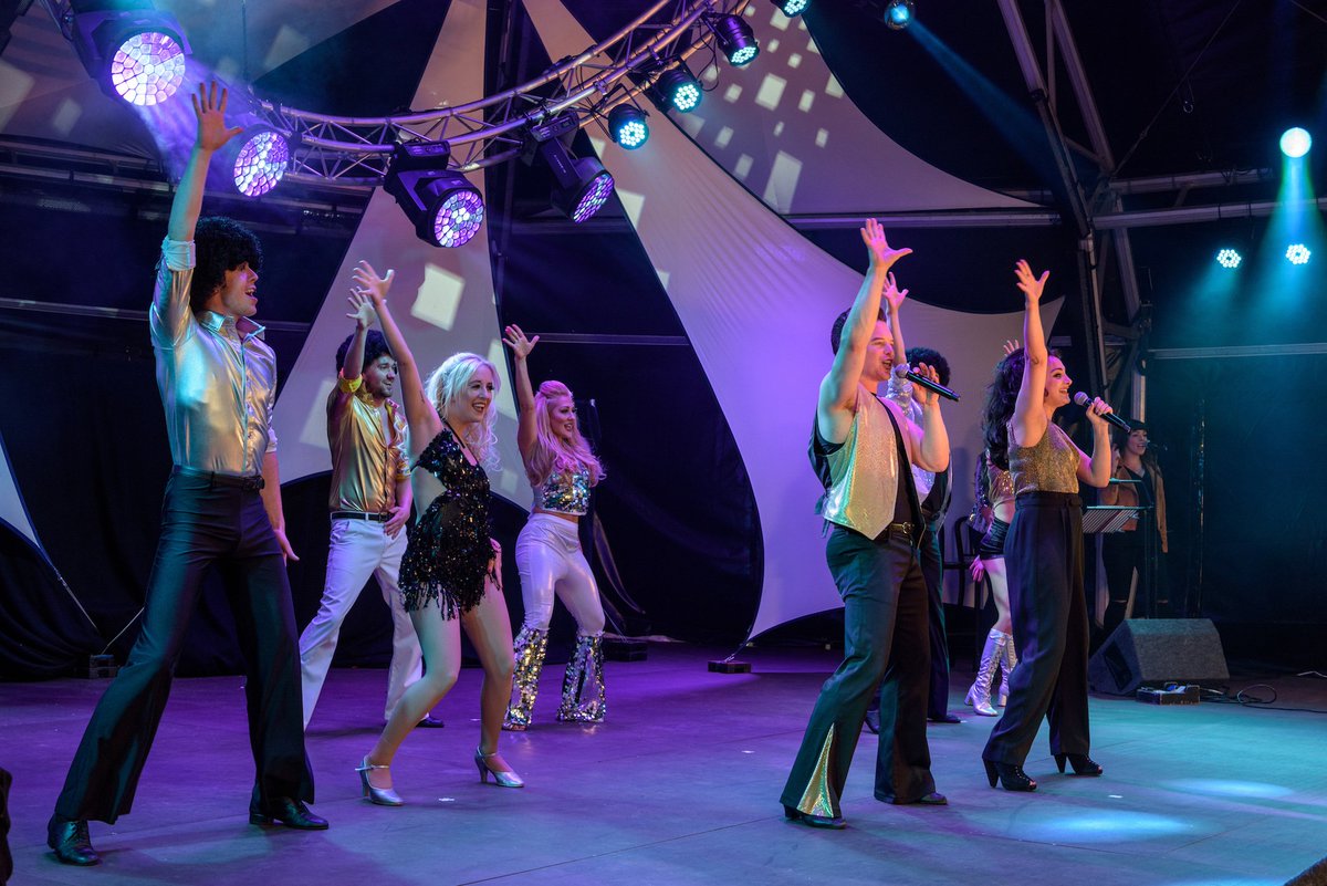 StageActs's tweet image. SOUL OF DISCO is a whirlwind of iconic dance moves &amp;amp; HUGE tunes (&amp;amp; hair!). Studio 54 vibezzz. 
Book now: stageactsentertainment.com/soul-of-disco/ (@haven)