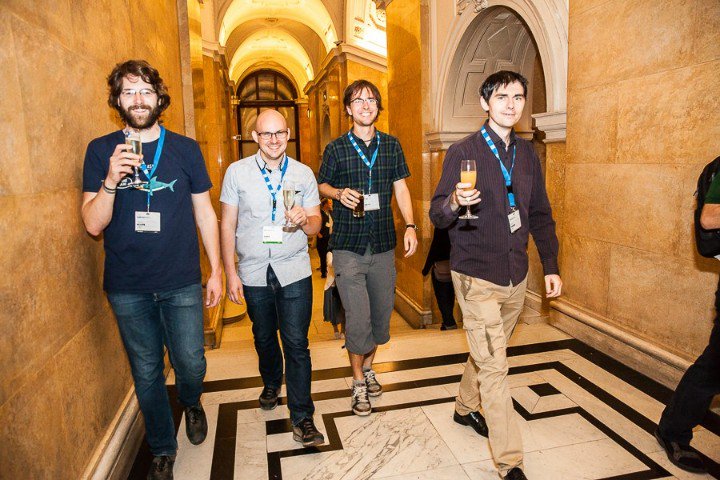 vclaTUwien's tweet photo. Jedi of algorithms #ALGO2017 photo gallery is online: https://t.co/4I6cVjgqUw 
 @tuvienna @futurezoneat https://t.co/3aSZ7u2YZf