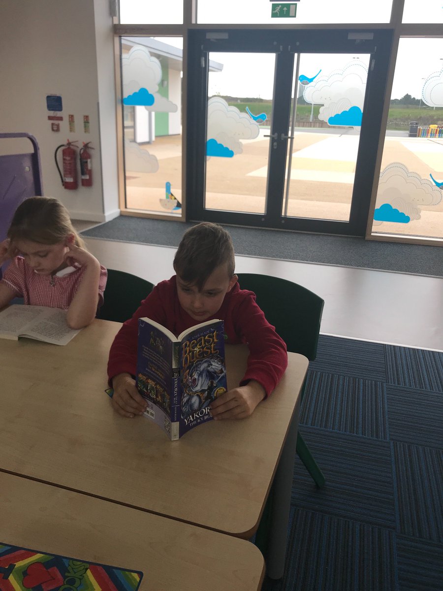 SchoolHillside1's tweet photo. We love our new library #readingisace! https://t.co/uDr3f7XKPv