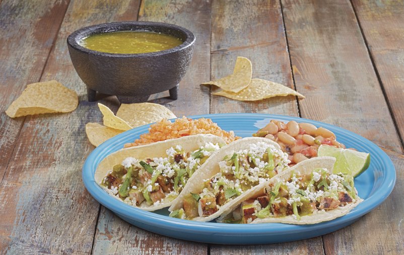 americastaco's tweet photo. On #NationalTacoDay try our tasty NEW #tomatillochickentaco! #limitedtime #avocadopuree #cotijacheese #cilantro https://t.co/zbbZXn8HJr https://t.co/KFxKJxhXXP