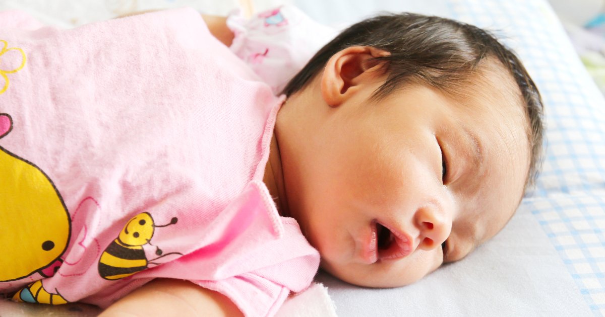 We take a look at the symptoms of dehydration and what to do if your baby is dehydrated: ow.ly/92qV30fuuUV