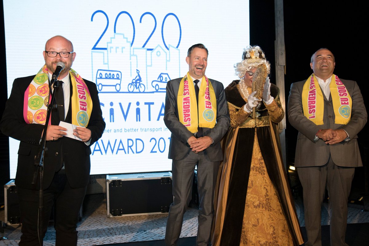fred_dotter's tweet photo. It was a great honour and joy to moderate this year’s CIVITAS Awards Ceremony @CIVITAS_EU with @Anna_Ruban and @CsabaMEZEI #civitas2017 https://t.co/6dElrkim9L
