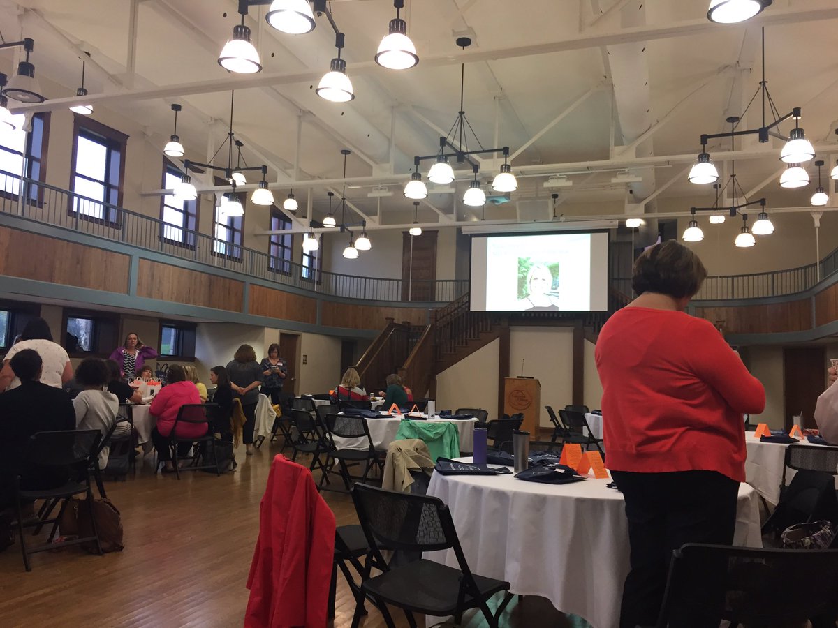 MidMSCA's tweet photo. At @ColumbiaColg getting ready for a great #midmsca PD! https://t.co/euJTTrO50l
