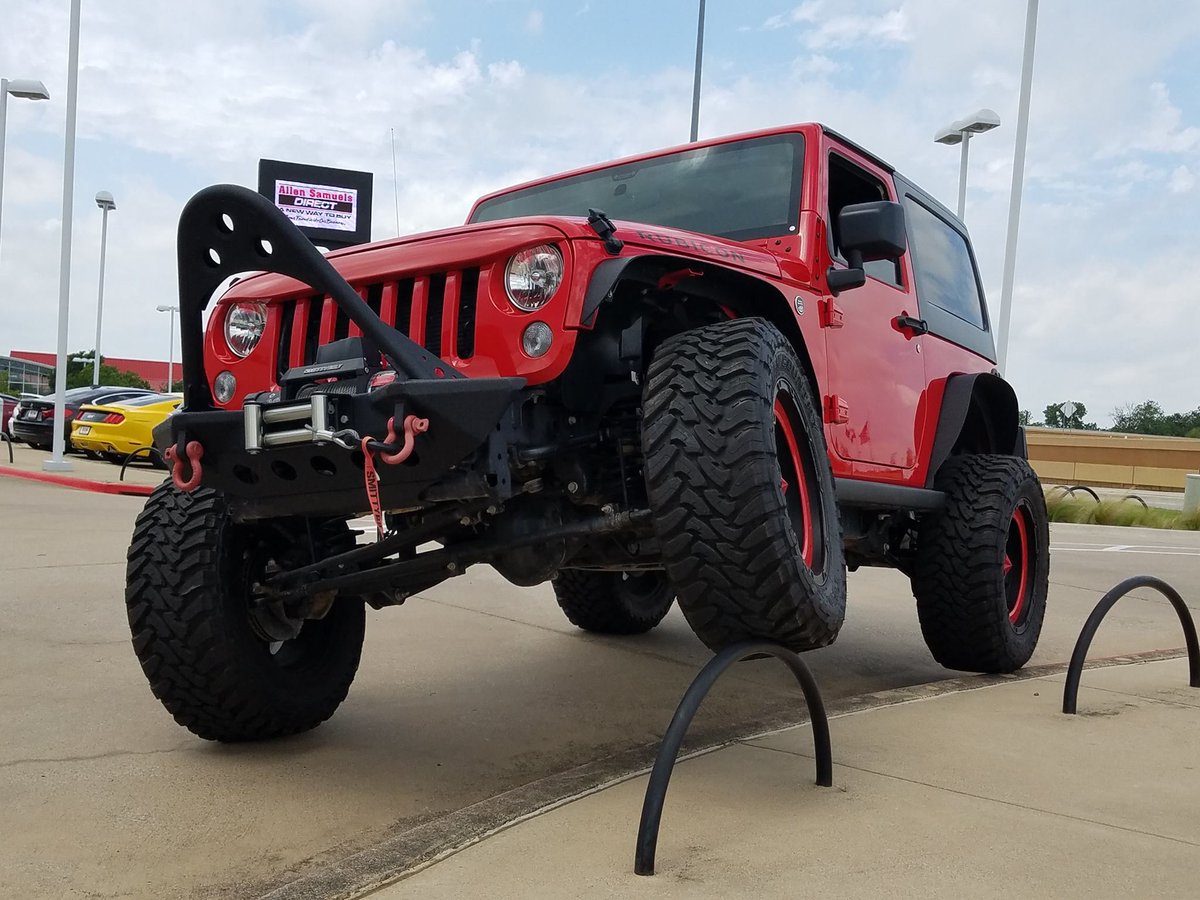 Alleneuless's tweet photo. This Wrangler just wants to climb everything! #jeeplife #RockClimbing #adventure #nolimits #fun #allensamuelsdirect #wrangler https://t.co/x0CFJ9JMrZ
