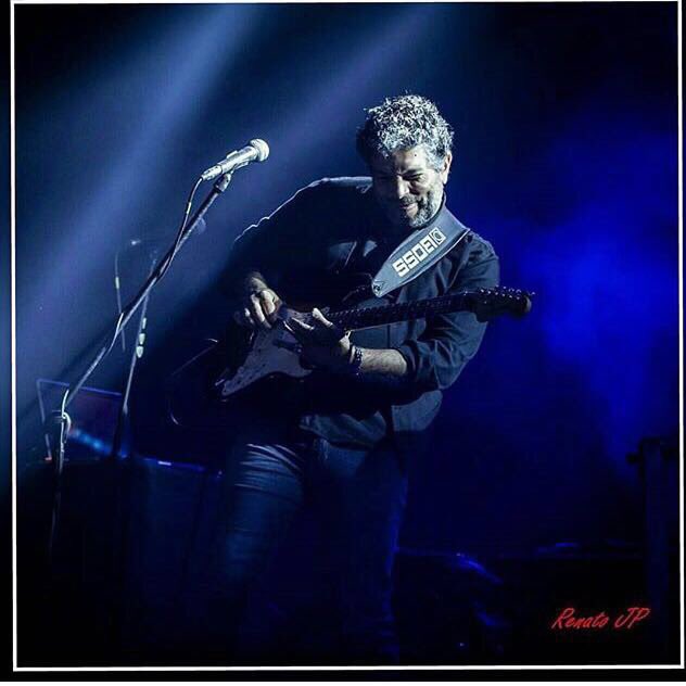 monteiroguitar's tweet photo. #NewProfilePic https://t.co/L6CdeZ9IWx
