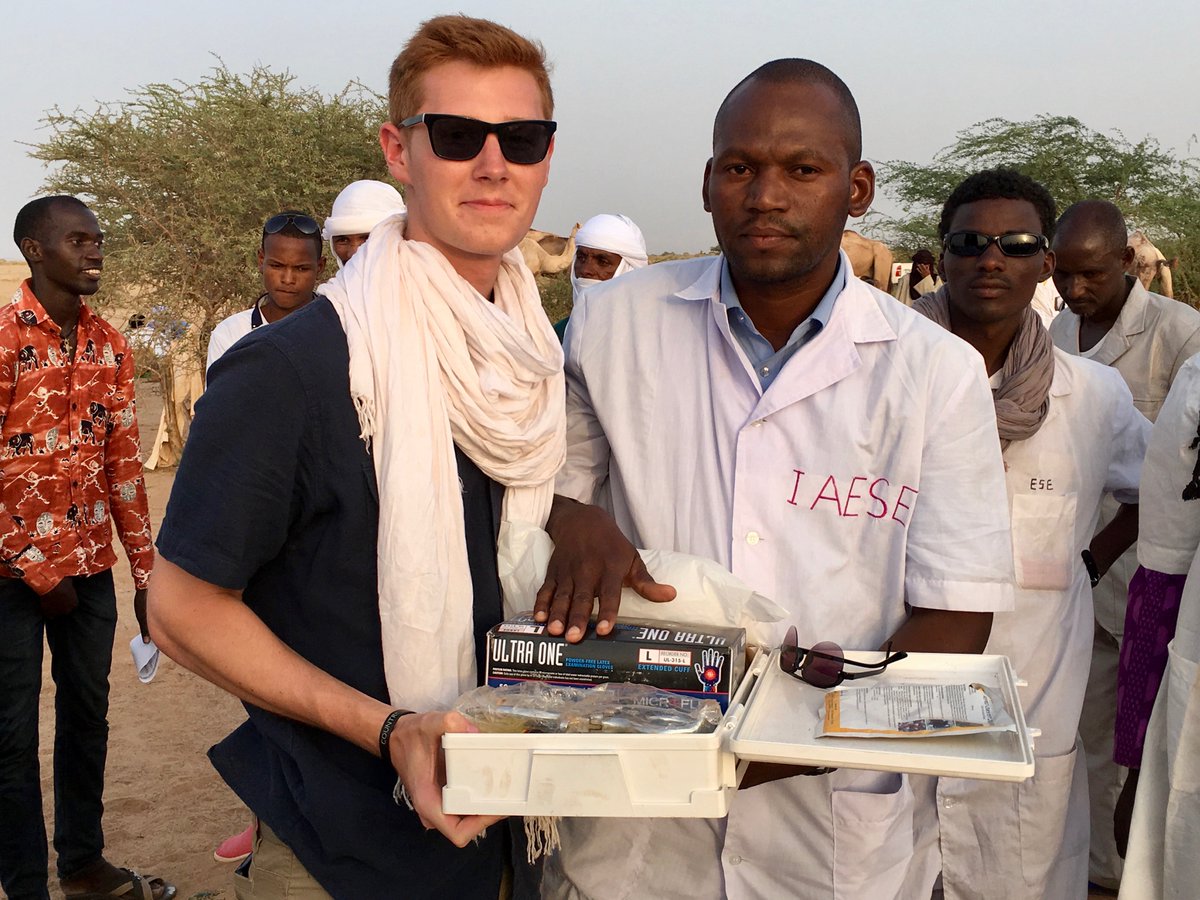 SETAF_Africa's tweet photo. . @USArmy #Soldier contributes to vaccination campaign at the #CureSalee Festival in northern #Niger #AfricanHorizons @USEmbassyNiamey https://t.co/7bL2P1HaeL