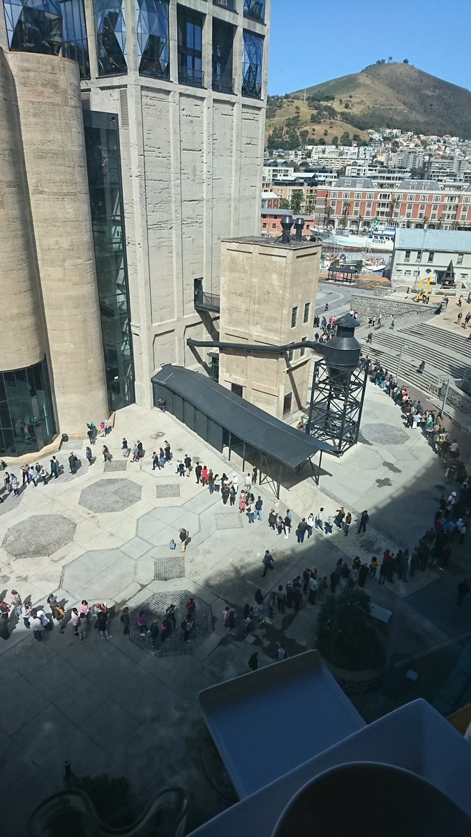 craigscharles's tweet photo. Busy morning at the @ZeitzMOCAA. #CapeTown https://t.co/tsCktu97Qp