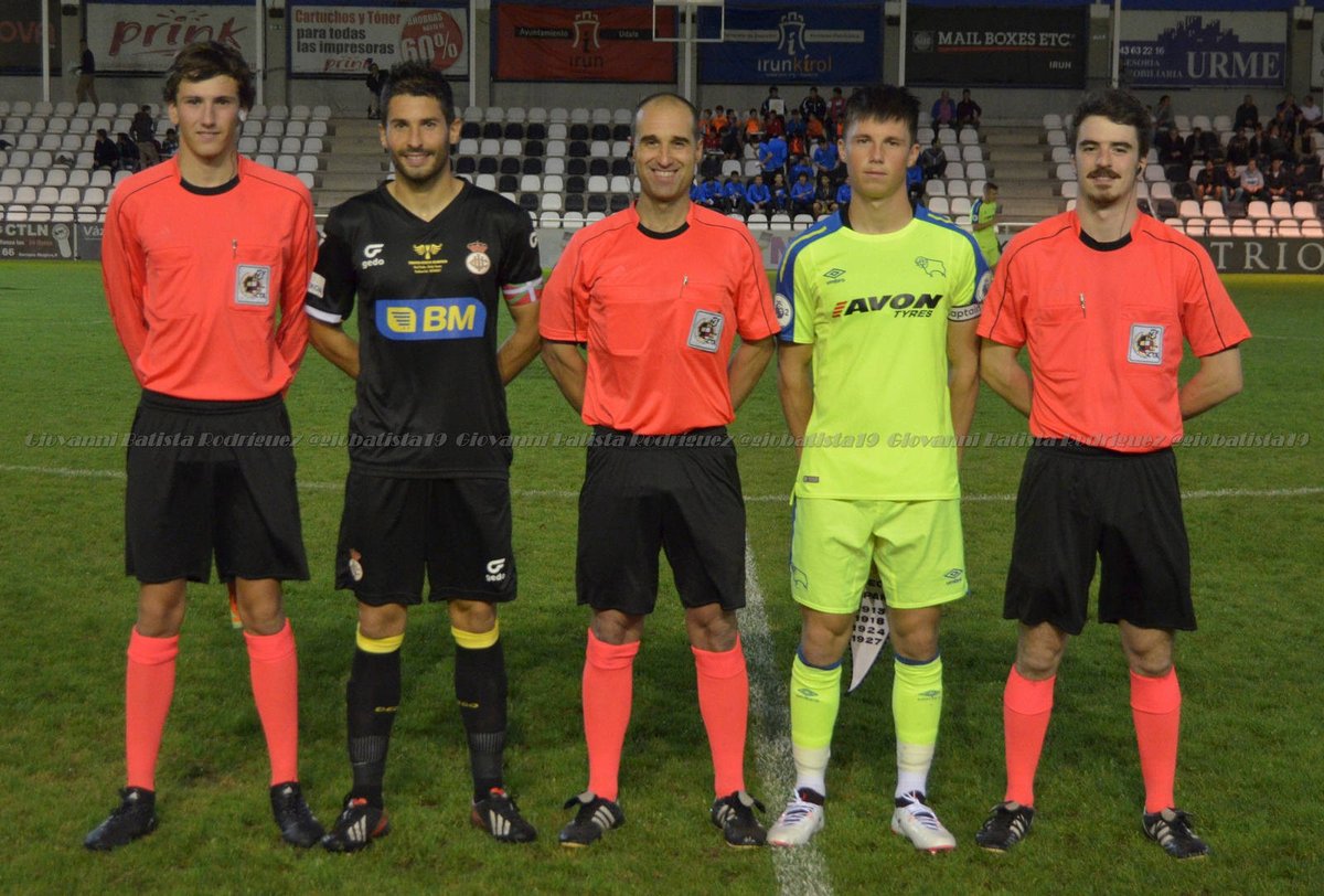 Giobatista19's tweet photo. 📸 Galería de fotos del I. Trofeo Steve Bloomer entre el @REALUNIONCIRUN y el @DCGipuzkoa. https://t.co/n8ueD5VscQ #SteveBloomer #DerbyCounty https://t.co/JAwx6AeJY9
