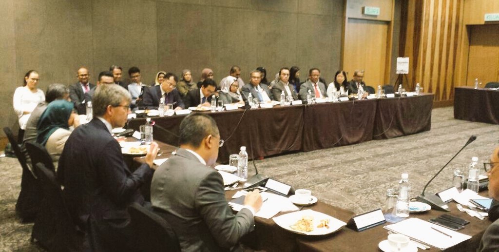 Roundtable by Prasarana attended by <a href="/mpkotabelud/">MP Kota Belud</a> <a href="/NancyShukri/">Nancy Shukri</a> <a href="/KBAB51/">Khalid Abu Bakar</a>  @prasaranaCEO. <a href="/jaghstewart/">James Stewart</a> shared his exp in London's rail project.