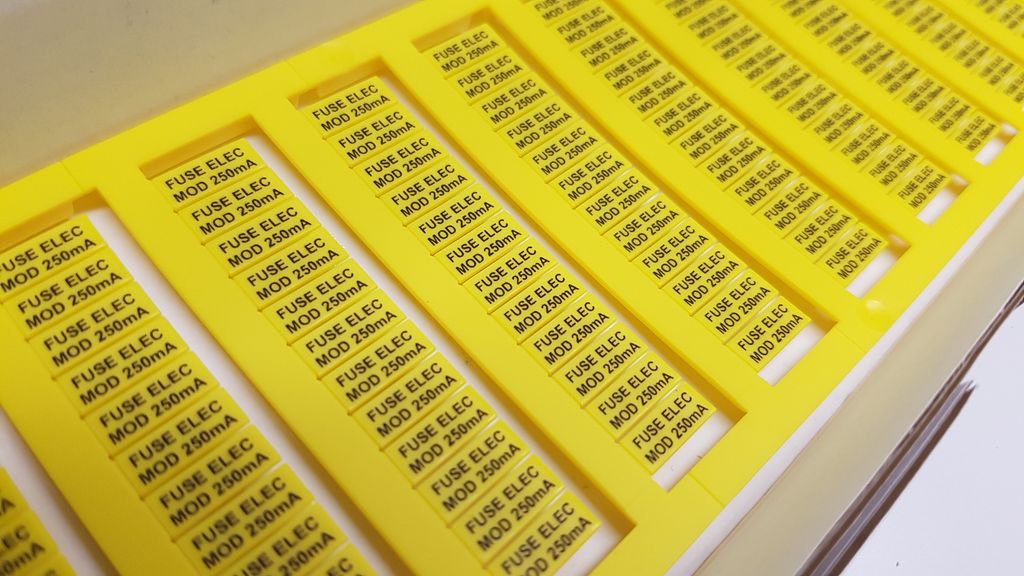 MarkertechUKLtd's tweet photo. Custom Printed Weidmuller WS 12/5 in Yellow.. for marking Fuse Terminals! https://t.co/lEmIieEM1f
