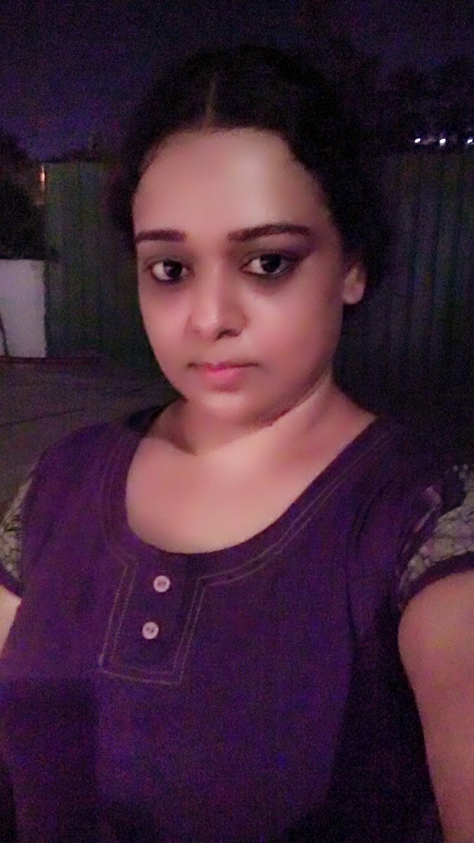 bathinabhavani3's tweet photo. #bathina #bhavani😊 https://t.co/fKeZAPdtyH