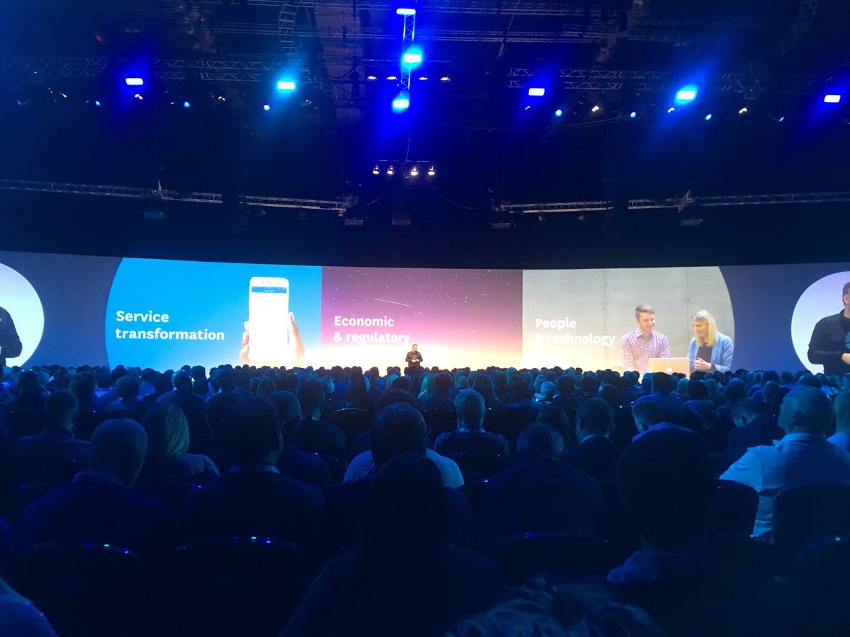 chadfw_chilli's tweet photo. The big coming opportunity in #accounting is not #AI it’s People - love it! #Xerocon https://t.co/x0bo00qqT4
