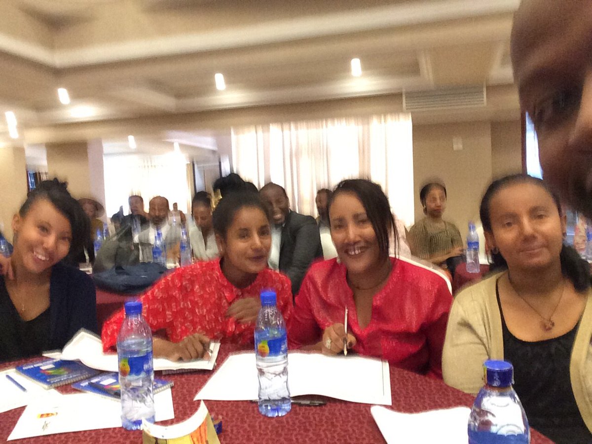 Entbanc's tweet image. We winning here Whoa! #AfDB #Hivos #DisruptFashionomics