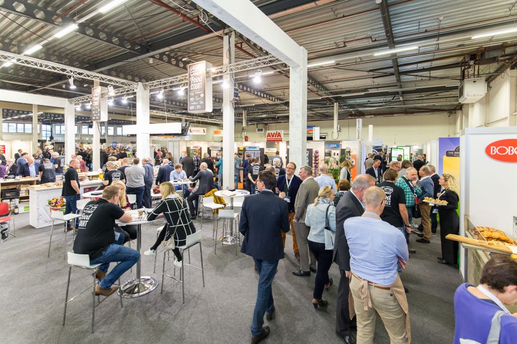 mobility_energy's tweet image. Ruim 100 exposanten op de Tankstation Vakbeurs | TankPro.nl #tankstationvakbeurs #carwash #expohouten tankpro.nl/brandstof/2017…