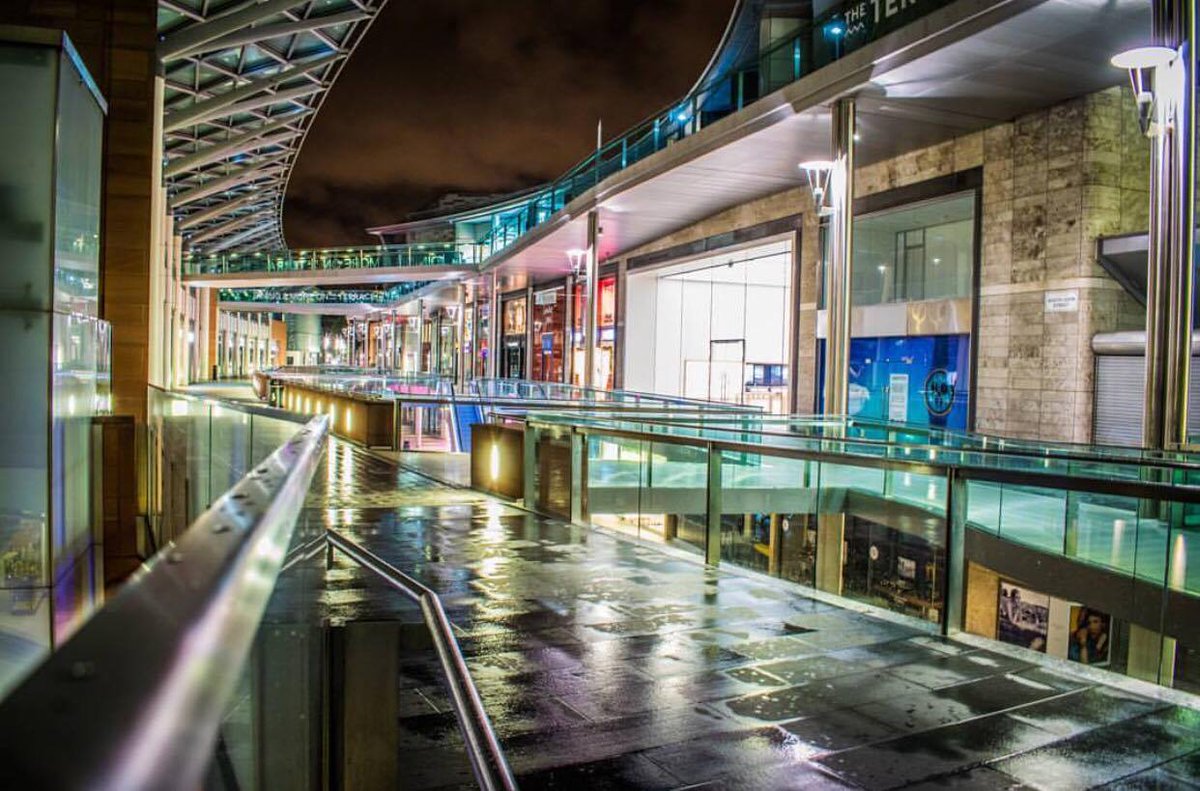 WeAreMerseyside's tweet photo. South John Street!

awesome capture by @PhilCrane85 https://t.co/WvoP3hnmdS