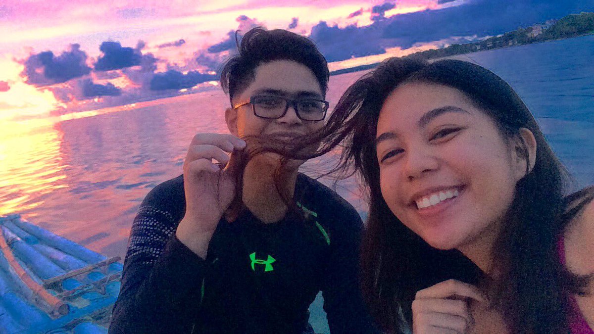 HannahDFlores's tweet photo. 9/29/17 

You are my sunshine, my only sunshine. 
Liebe. ❤️ https://t.co/iS1pX39Iij