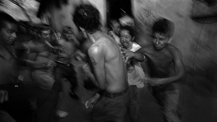 Abbiamo cercato di capire come ci si affilia a una gang latinos in Italia news.vice.com/it/article/aff…