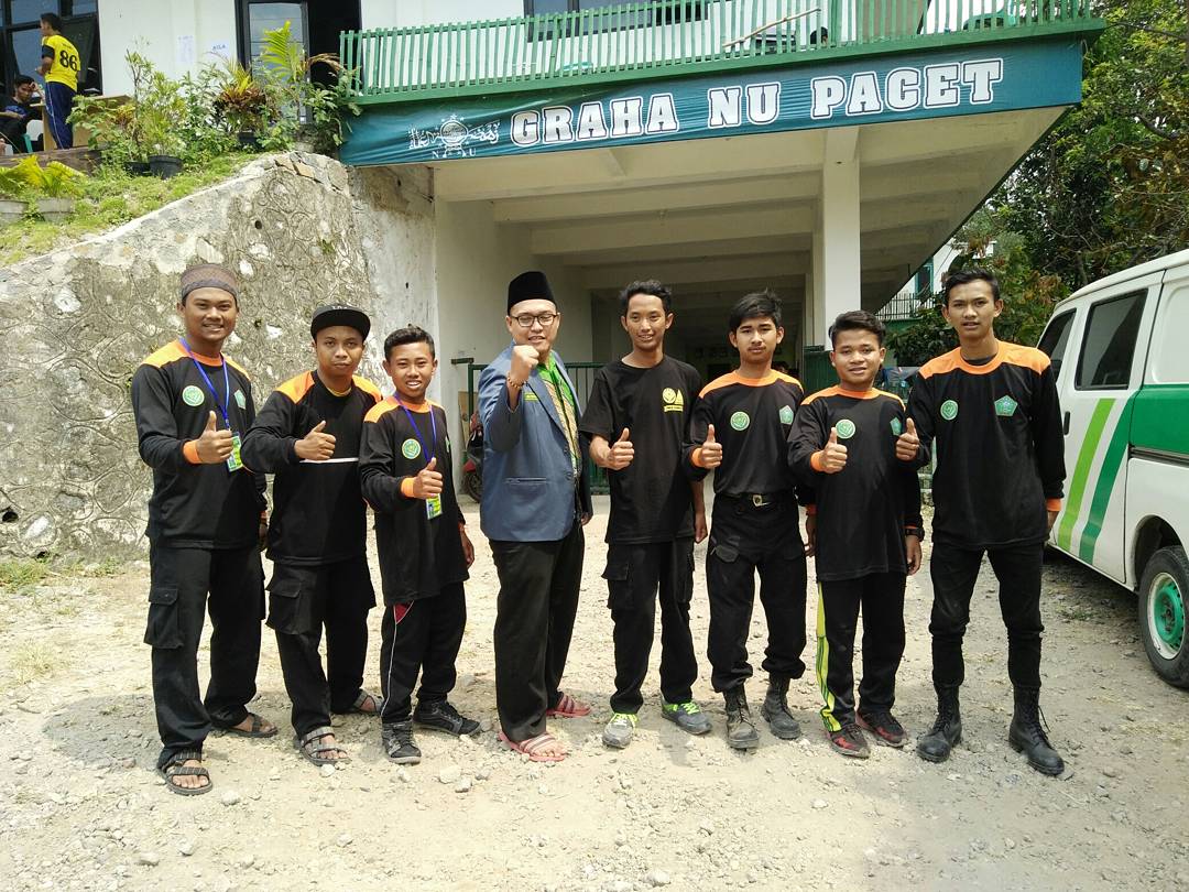 pcipnumojokerto's tweet photo. Brigadir pelajar NU Mojokerto, CBP, kawal pengamanan pelaksanaan kegiatan Makesta PAC. pacet #ipnumojokerto https://t.co/HI4eoAXxoA