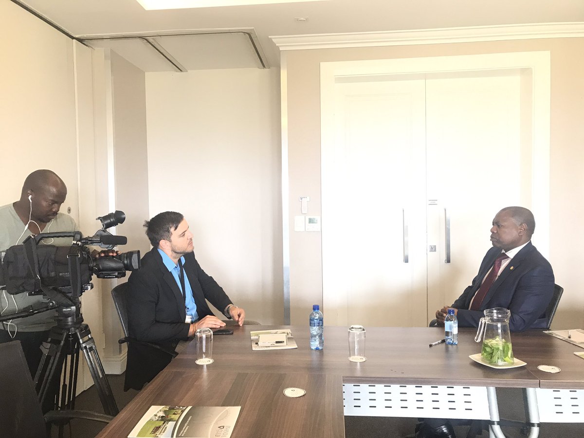 DrZweliMkhize's tweet photo. #ZweliMkhize being interviewed by @eNCA @NickolausBauer at #JI2017 https://t.co/2jey2bjwH9