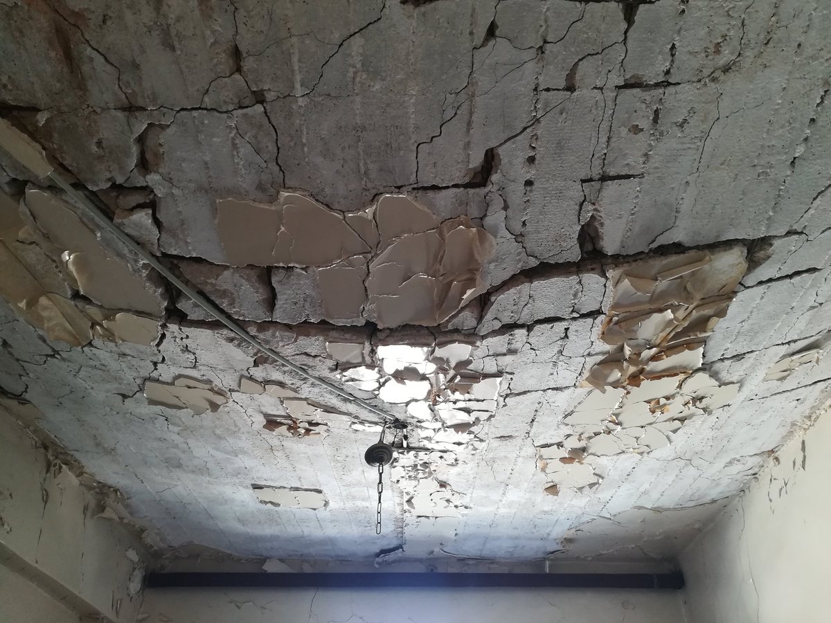 SOSCdOrient's tweet photo. Visite à #Alep des maisons à reconstruire pour l'établissement des devis #Syrie #ChretiensdOrient #PrayForAleppo https://t.co/8iEXgQgowO