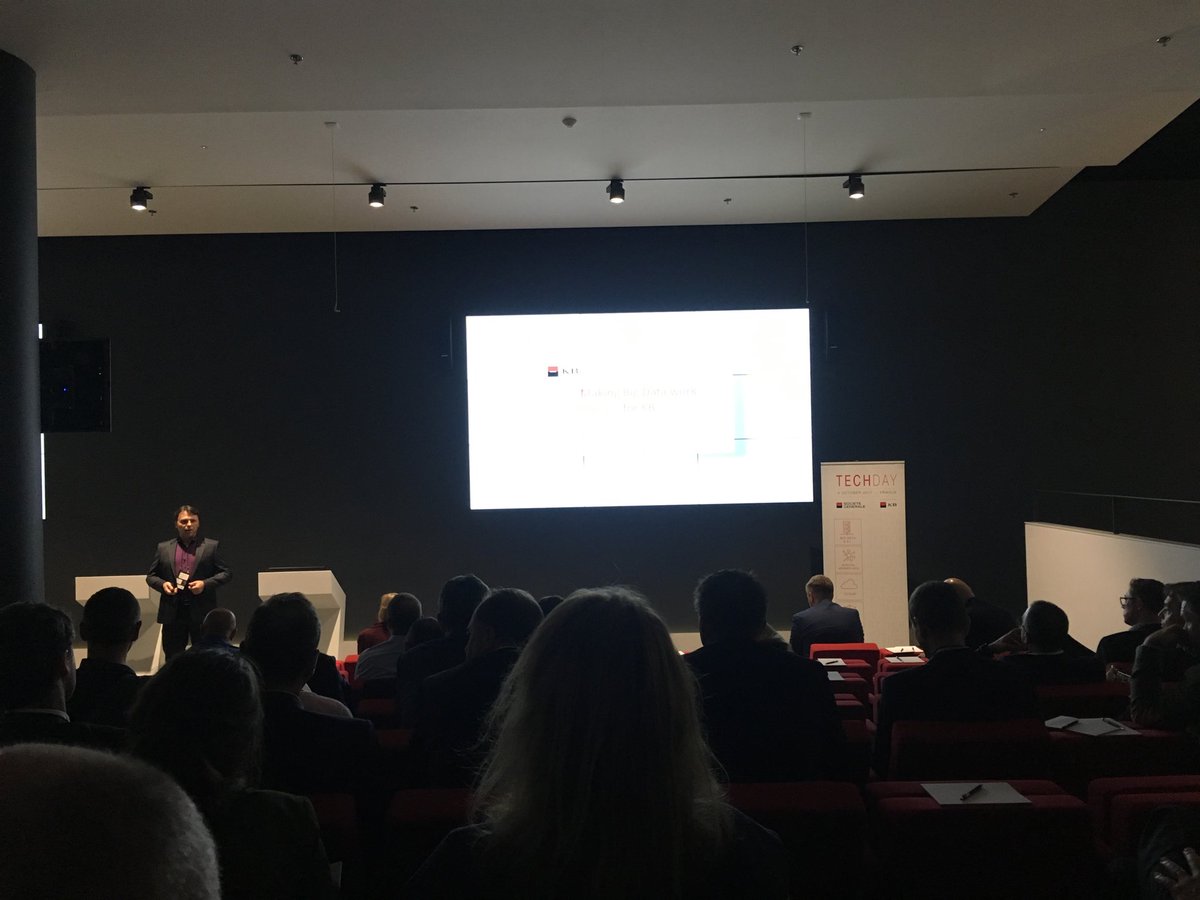 AI je součást budoucnosti@IDC. V KB své stroje učíme, aby nás učily @TomasLancinger #SGTechDay