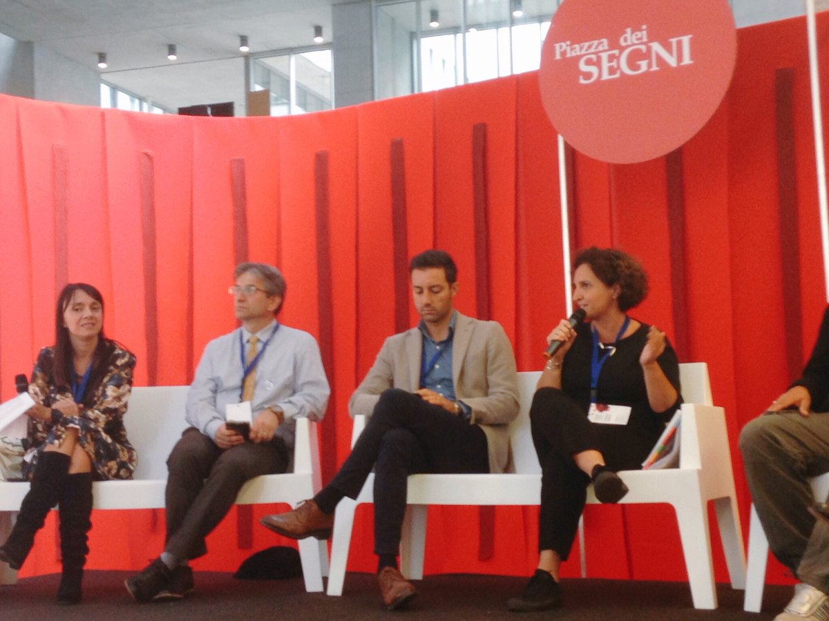 EdisonNews's tweet photo. .@francescamag: "Uno dei vincitori di #EdisonPulse è stata @edilmag_app che ha collaborato in momenti di #ricostruzione" #CSRIS17 https://t.co/0hu6XjubS6