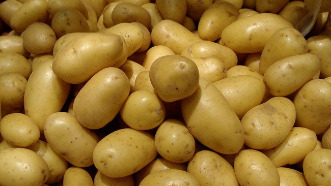 UNBSug's tweet photo. Next on the agenda is the proposed draft standard for ware potatoes #CODEXUg https://t.co/7spYJ6nYPm