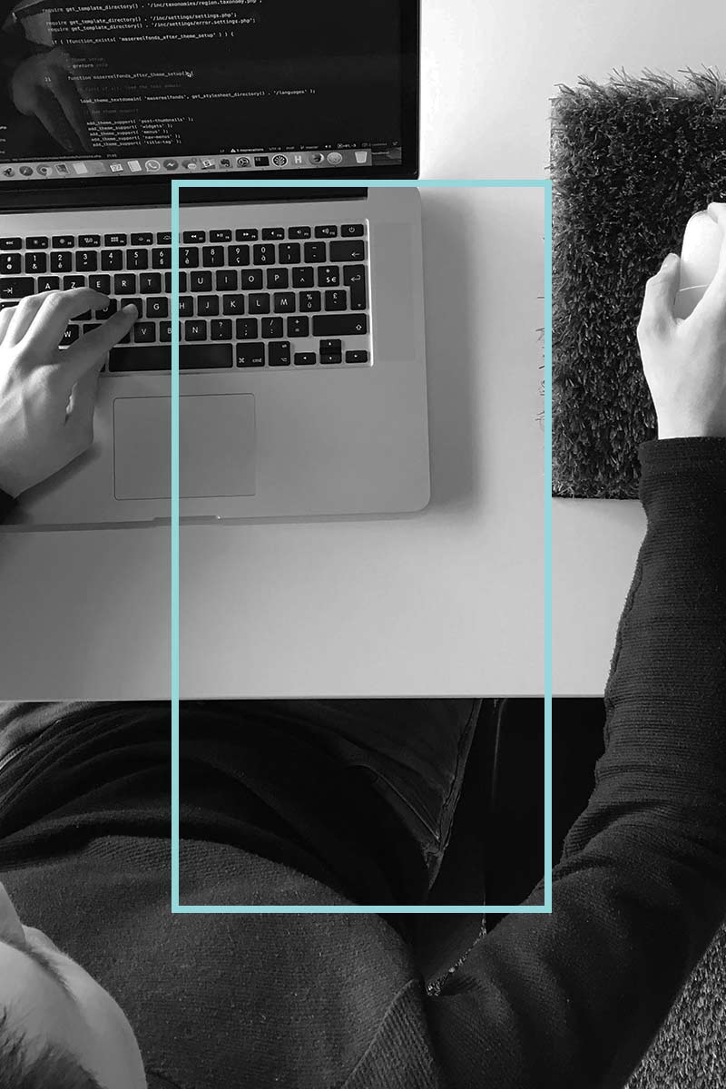 netlash's tweet photo. (vacature) Strak is op zoek naar een creatieve developer: https://t.co/Fv7ueLHrqh https://t.co/G4OCMk8QT1