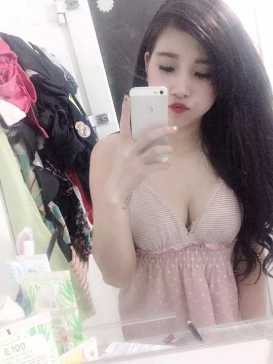 halinh14871035's tweet photo. https://t.co/U0zaoRGpLO https://t.co/I6G0KRLNy9