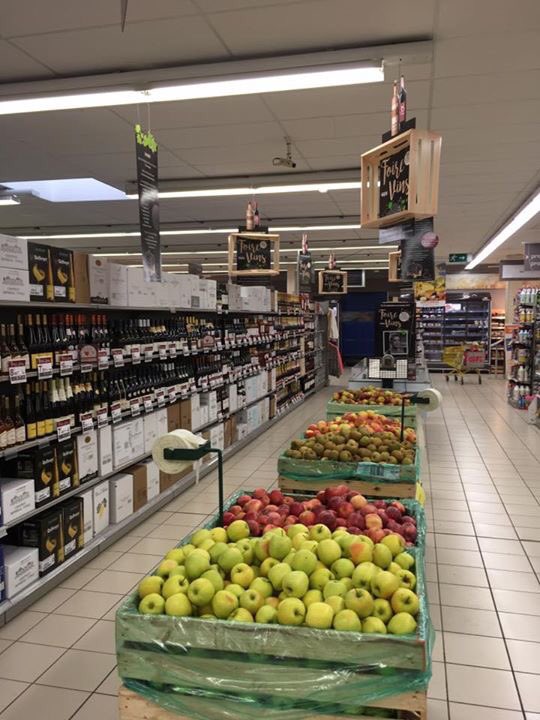 CMLesRousses's tweet photo. 🍏 Semaine de la pomme 🍎
#LesRousses #CarrefourMarket #Pomme #Pommes #Apple #SemaineDeLaPomme #CanadaGris #Golden #Boskoop #Pinova https://t.co/M4UIpQRF8c