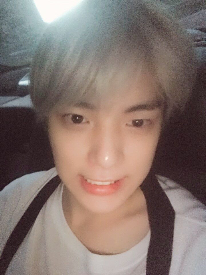 OfficialMONSTAX's tweet photo. [#민혁] 여러분 맛있는저녁드세요오오 '_' https://t.co/HExTfMCxoH