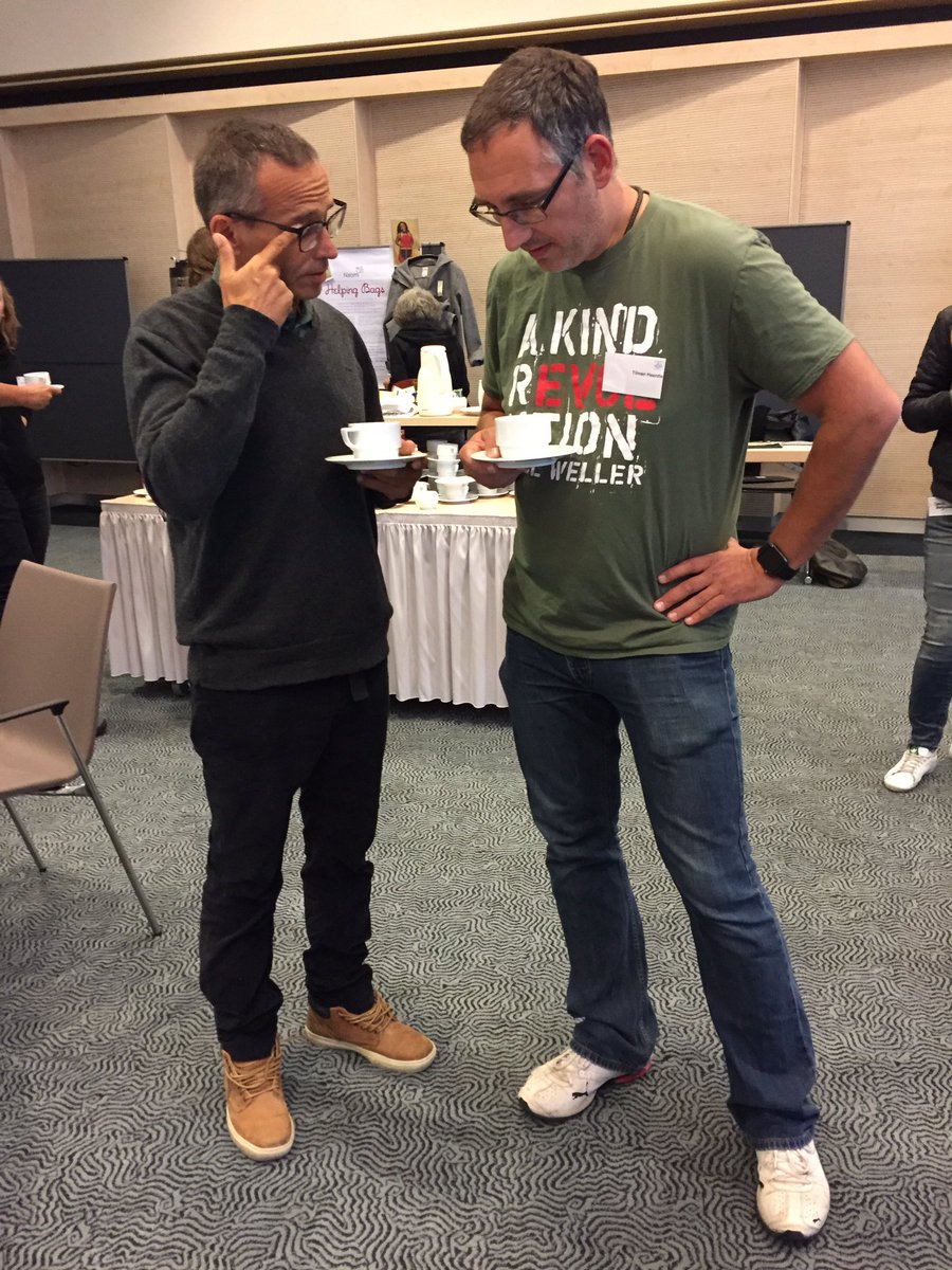 Heimatstern_org's tweet photo. Wir haben tolle Menschen getroffen, neue Kontakte geknüpft und wieder einmal gesehen, dass wir viele sind!
Danke, Berlin! #conaction https://t.co/E9iThHmrWC