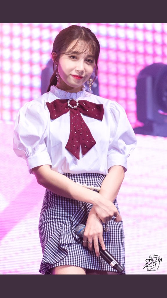 yoksj's tweet photo. @girlsrulejp Apinkウンジのこの衣装がとても可愛いくて欲しい😍😍😍 https://t.co/tEbNBfPfXD