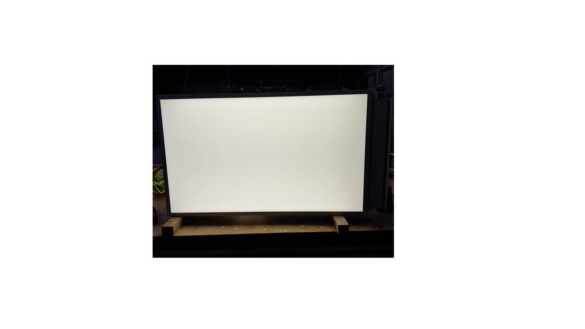 UniversalSignss's tweet image. Modulbox mini 220 wdl units from Signgear pack a punch in this double sided box at 115mm depth. See more here  signgear.co.uk