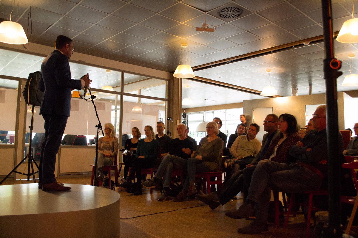 Wij willen de groep bedanken voor jullie inzet de afgelopen 3 maanden. We zijn blij dat wij jullie de certificaten mochten overhandigen. #CG
